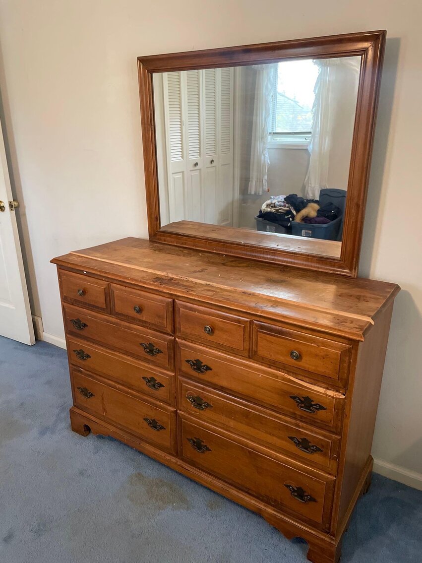 Image for Tools, Antiques, Glassware, Costume and Gold Jewelry, Collectibles, and Furnishings (S Holland Sylvania)