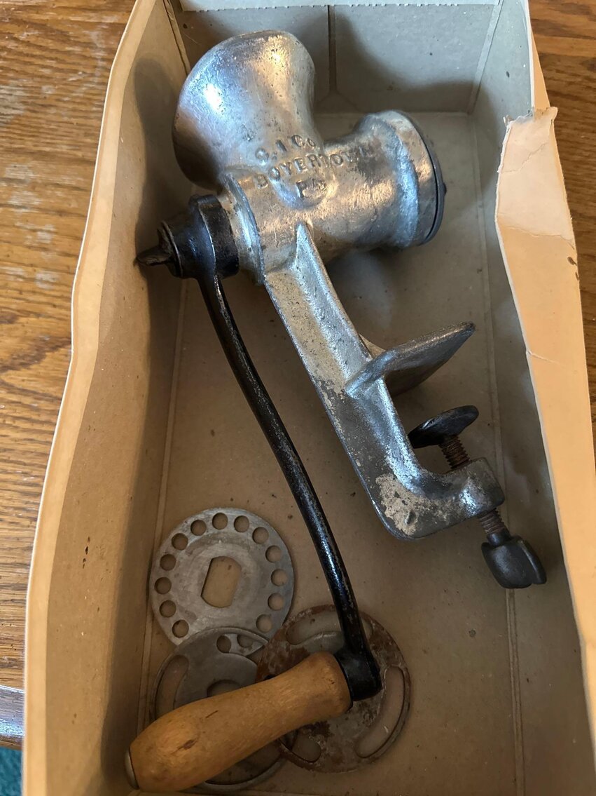 Image for Tools, Antiques, Glassware, Costume and Gold Jewelry, Collectibles, and Furnishings (S Holland Sylvania)