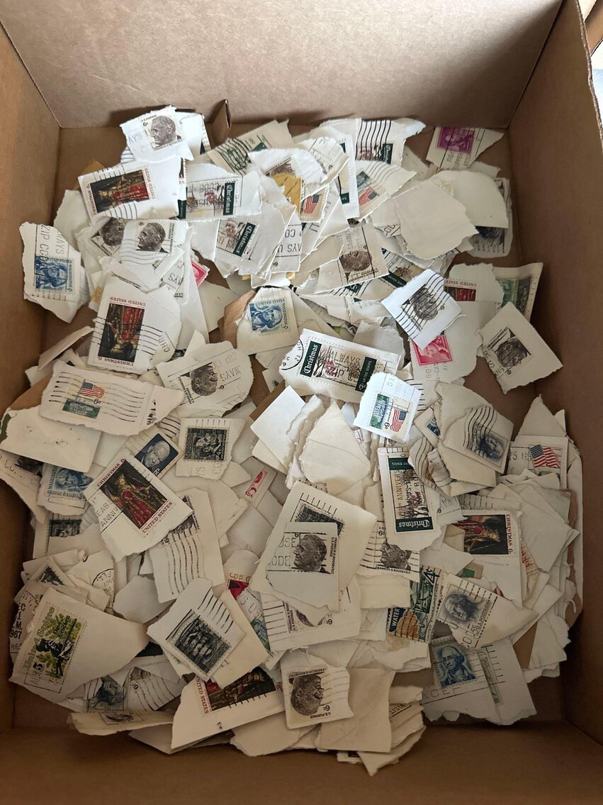 Image for Tools, Antiques, Glassware, Costume and Gold Jewelry, Collectibles, and Furnishings (S Holland Sylvania)