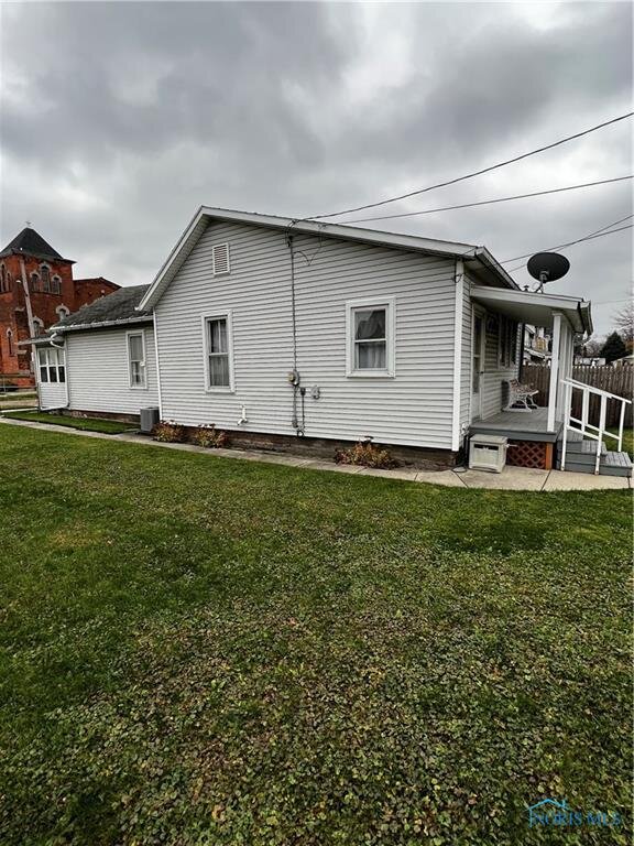 Image for MINIMUM BID AUCTION $25,000! 1132 Clark St