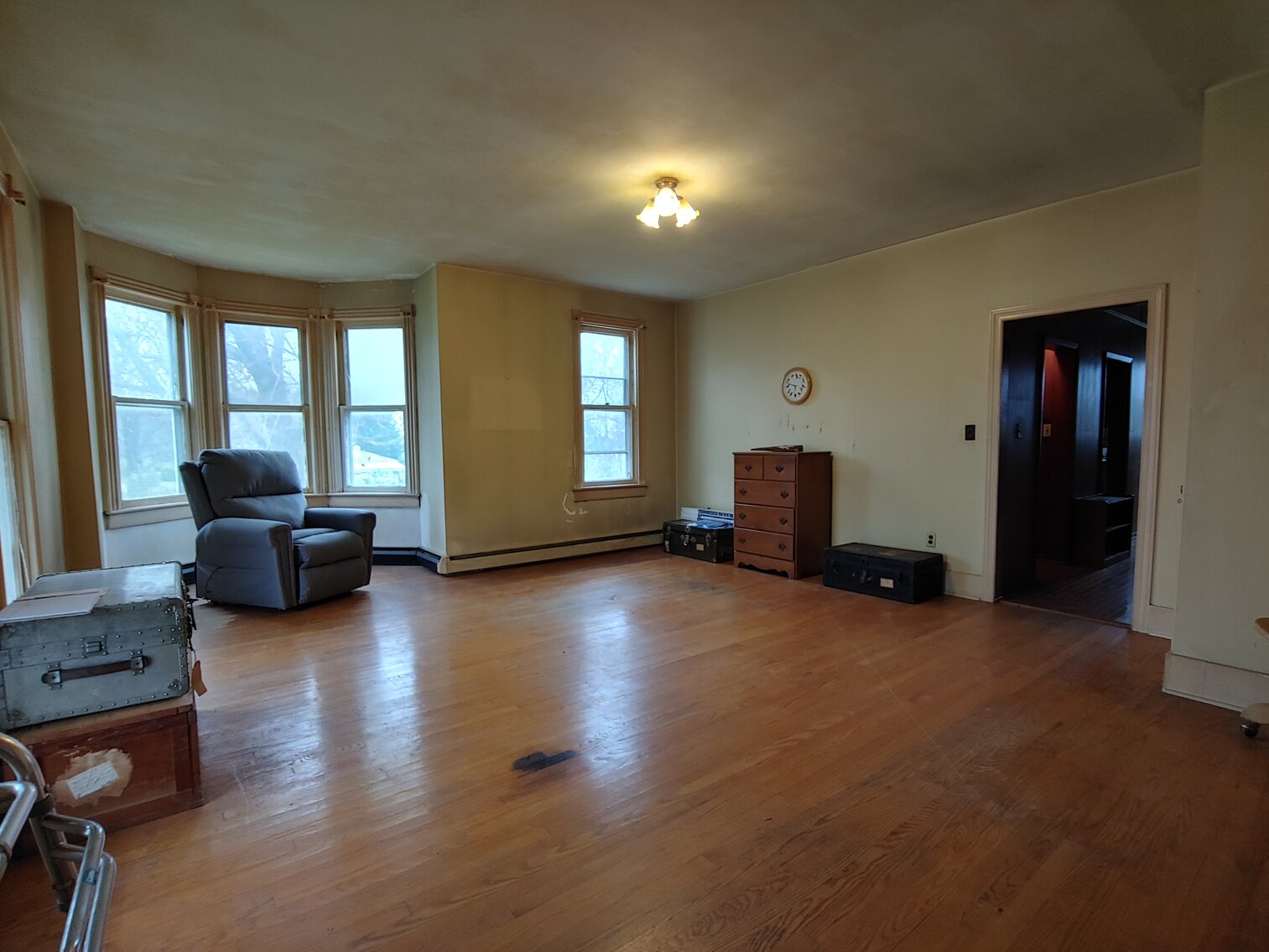 Image for 4 BR, 1.5 BA, 2½-STORY COLONIAL HOME  & 2BR, 2-STORY CARRIAGE HOUSE ON 2.4+/- ACRE LOT