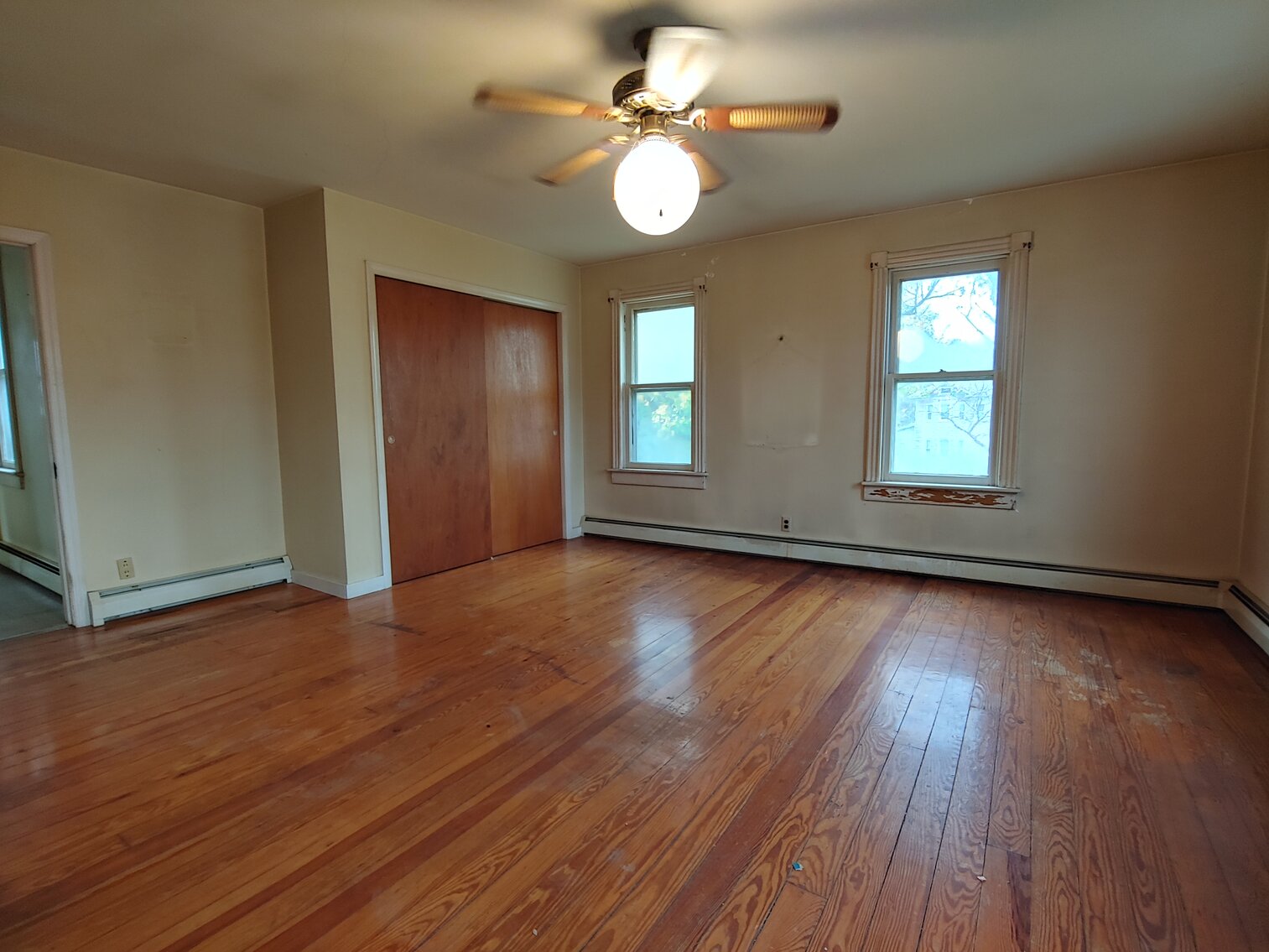 Image for 4 BR, 1.5 BA, 2½-STORY COLONIAL HOME  & 2BR, 2-STORY CARRIAGE HOUSE ON 2.4+/- ACRE LOT