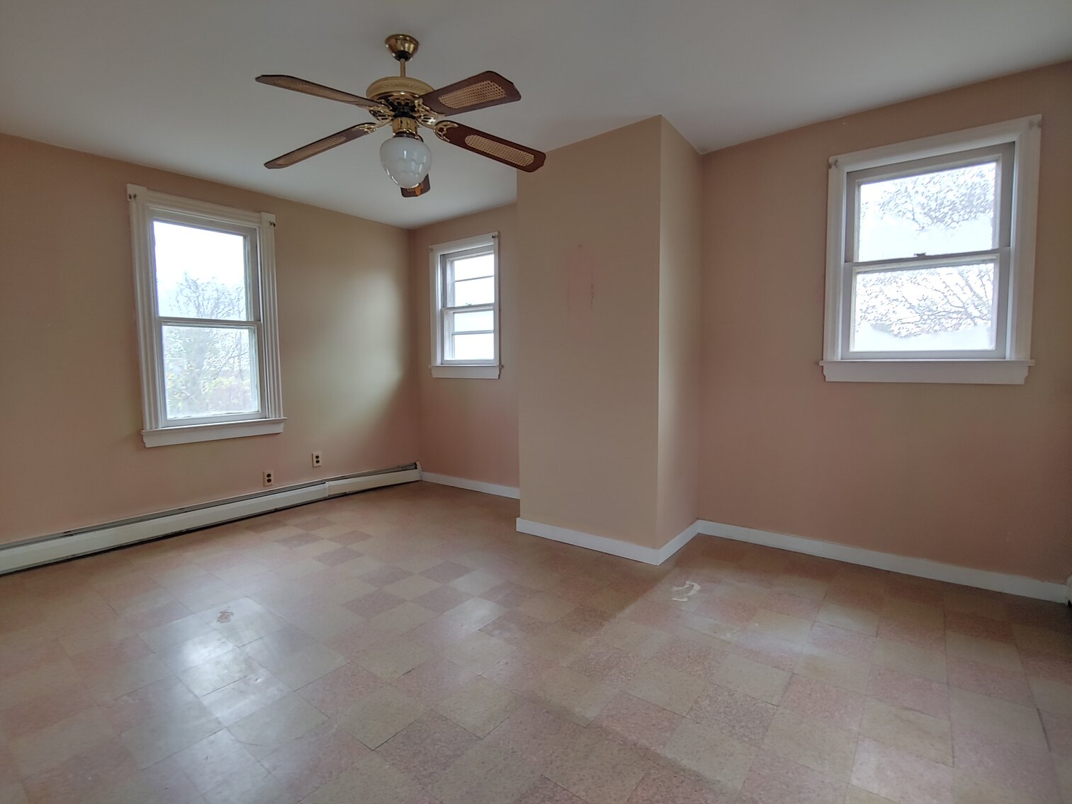 Image for 4 BR, 1.5 BA, 2½-STORY COLONIAL HOME  & 2BR, 2-STORY CARRIAGE HOUSE ON 2.4+/- ACRE LOT