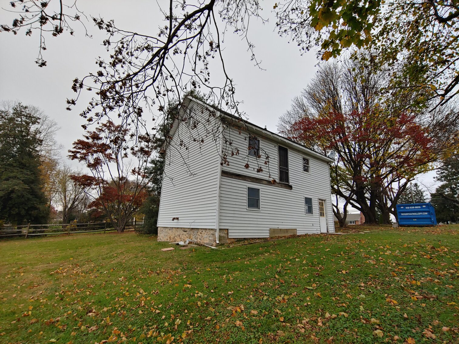 Image for 4 BR, 1.5 BA, 2½-STORY COLONIAL HOME  & 2BR, 2-STORY CARRIAGE HOUSE ON 2.4+/- ACRE LOT