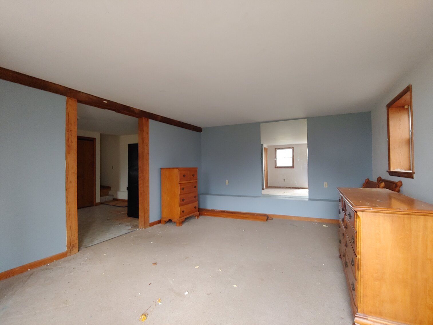 Image for 4 BR, 1.5 BA, 2½-STORY COLONIAL HOME  & 2BR, 2-STORY CARRIAGE HOUSE ON 2.4+/- ACRE LOT