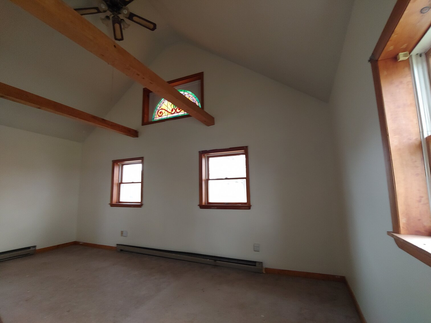 Image for 4 BR, 1.5 BA, 2½-STORY COLONIAL HOME  & 2BR, 2-STORY CARRIAGE HOUSE ON 2.4+/- ACRE LOT