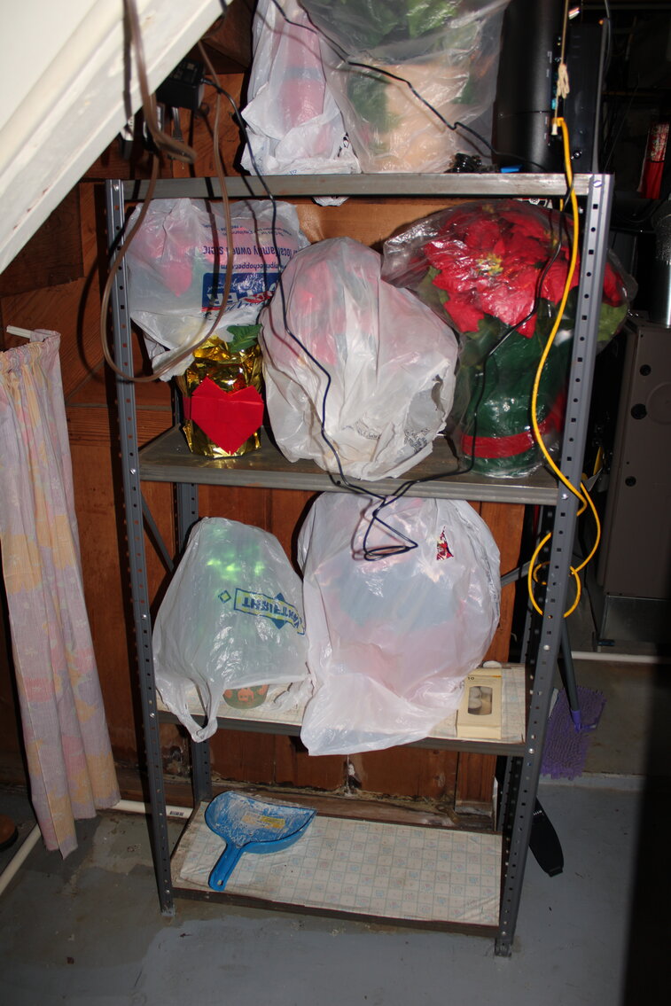 Image for LAST MINUTE! VINTAGE TIME CAPSULE ESTATE AUCTION