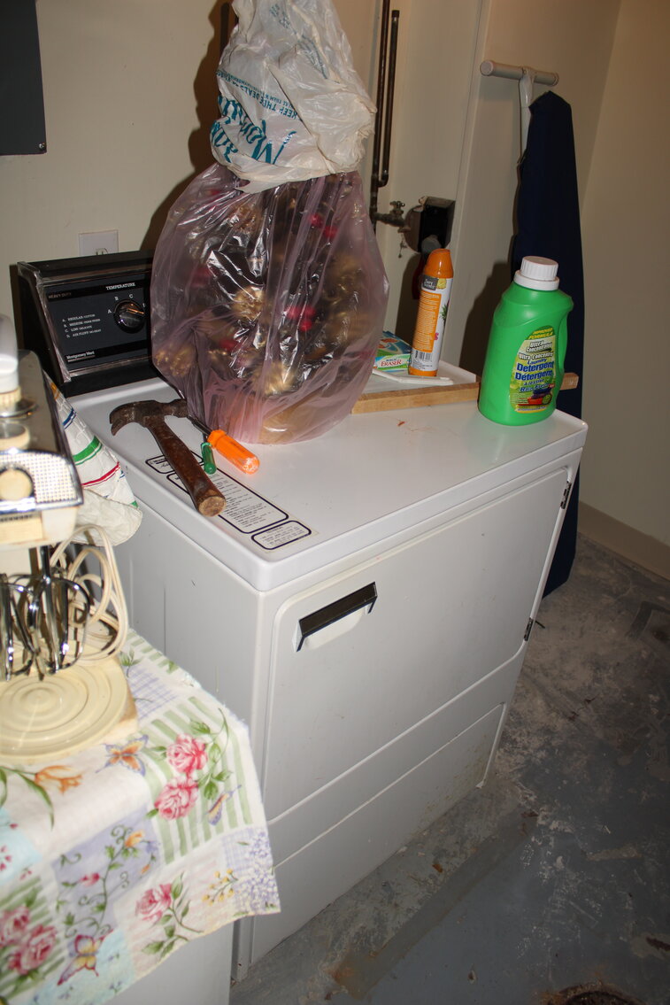 Image for LAST MINUTE! VINTAGE TIME CAPSULE ESTATE AUCTION