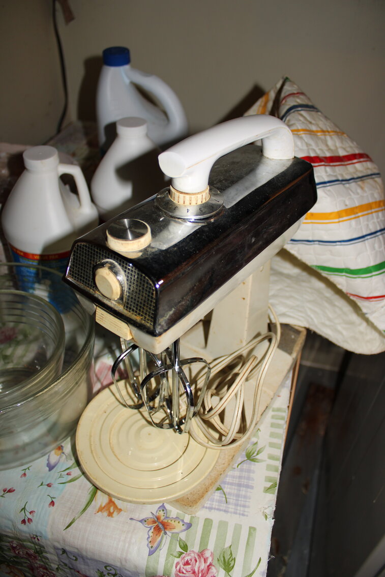 Image for LAST MINUTE! VINTAGE TIME CAPSULE ESTATE AUCTION