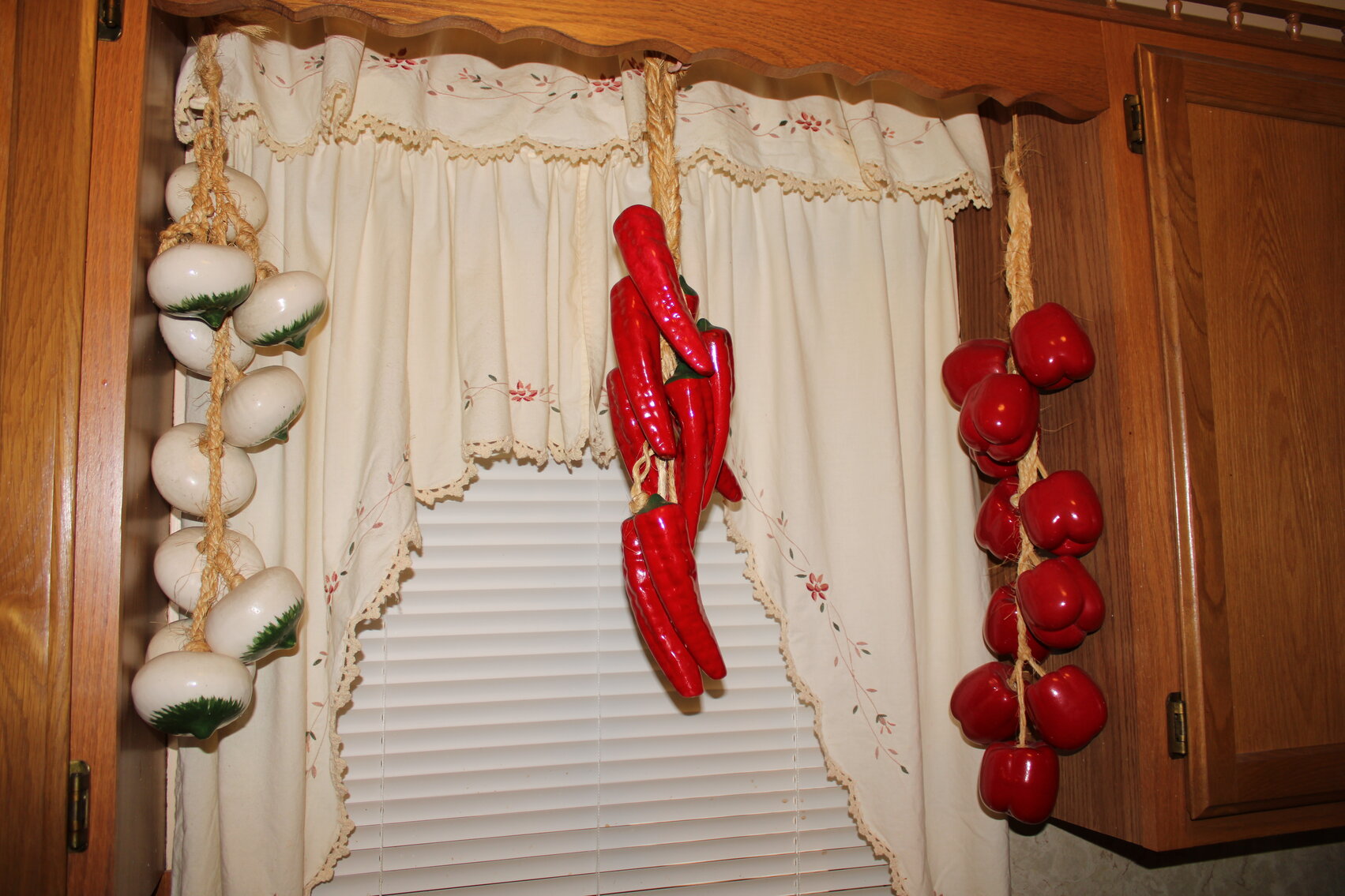 Image for LAST MINUTE! VINTAGE TIME CAPSULE ESTATE AUCTION