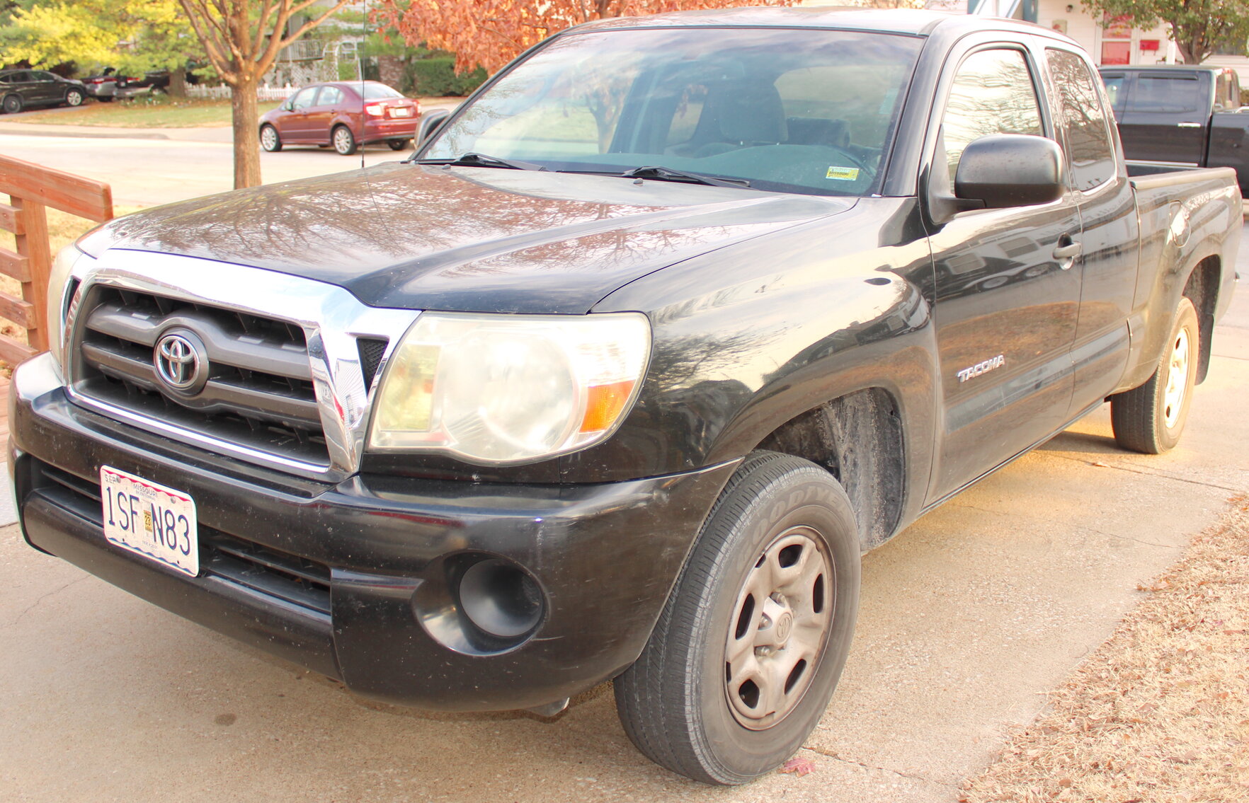 Image for LIVING ESTATE AUCTION