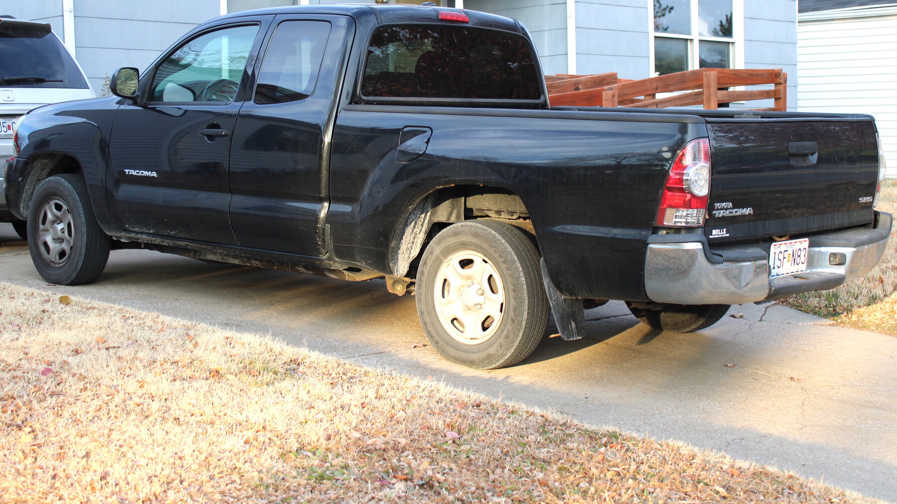 Image for LIVING ESTATE AUCTION