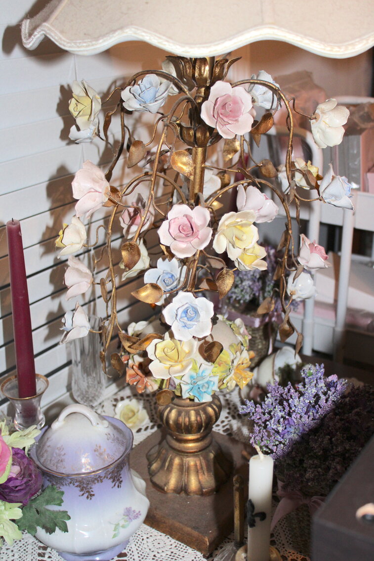 Image for LIVING ESTATE AUCTION