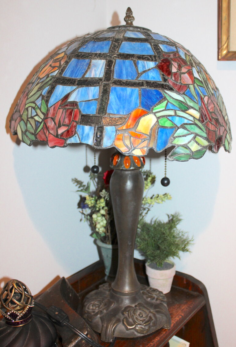 Image for LIVING ESTATE AUCTION