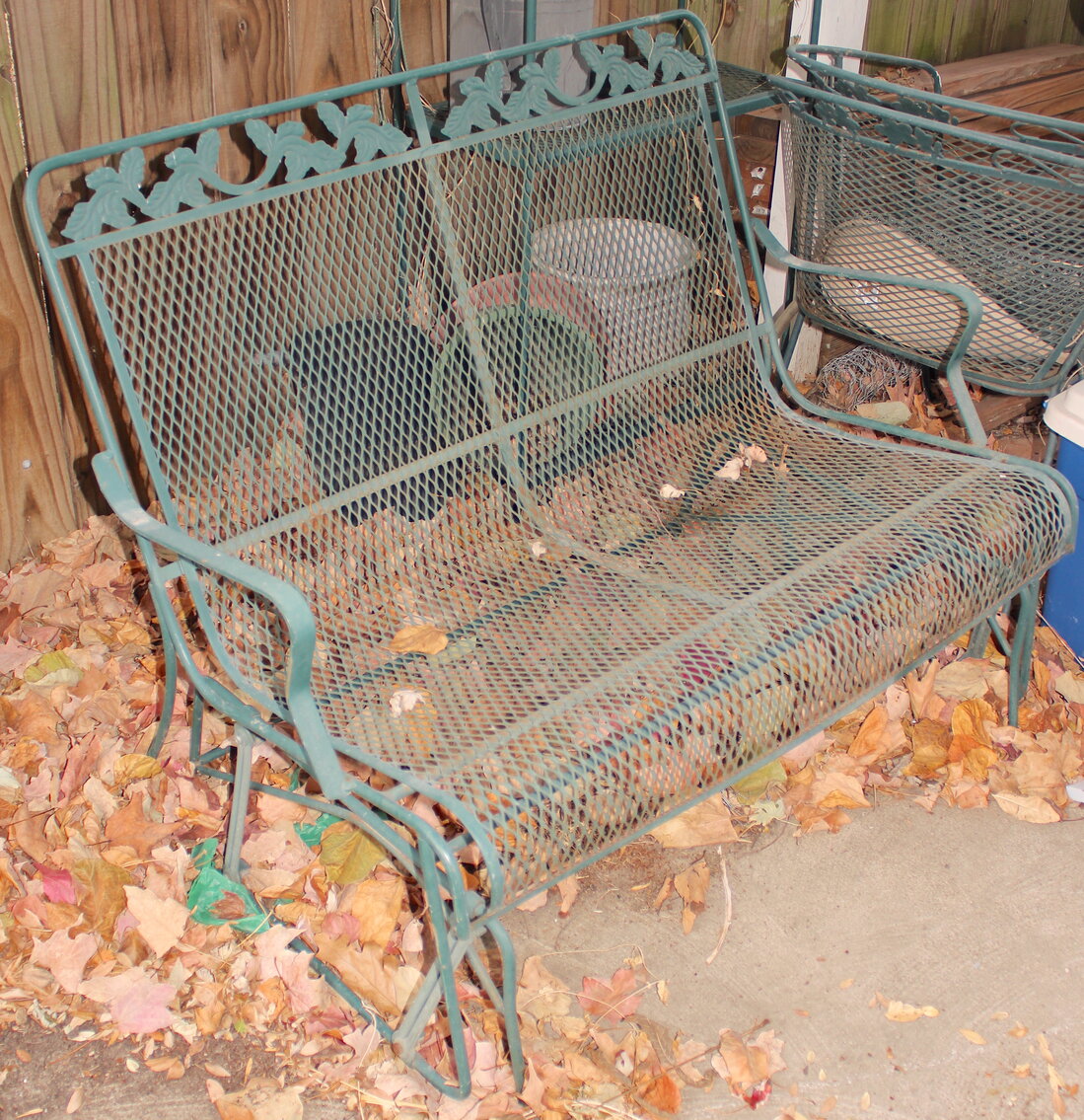 Image for LIVING ESTATE AUCTION