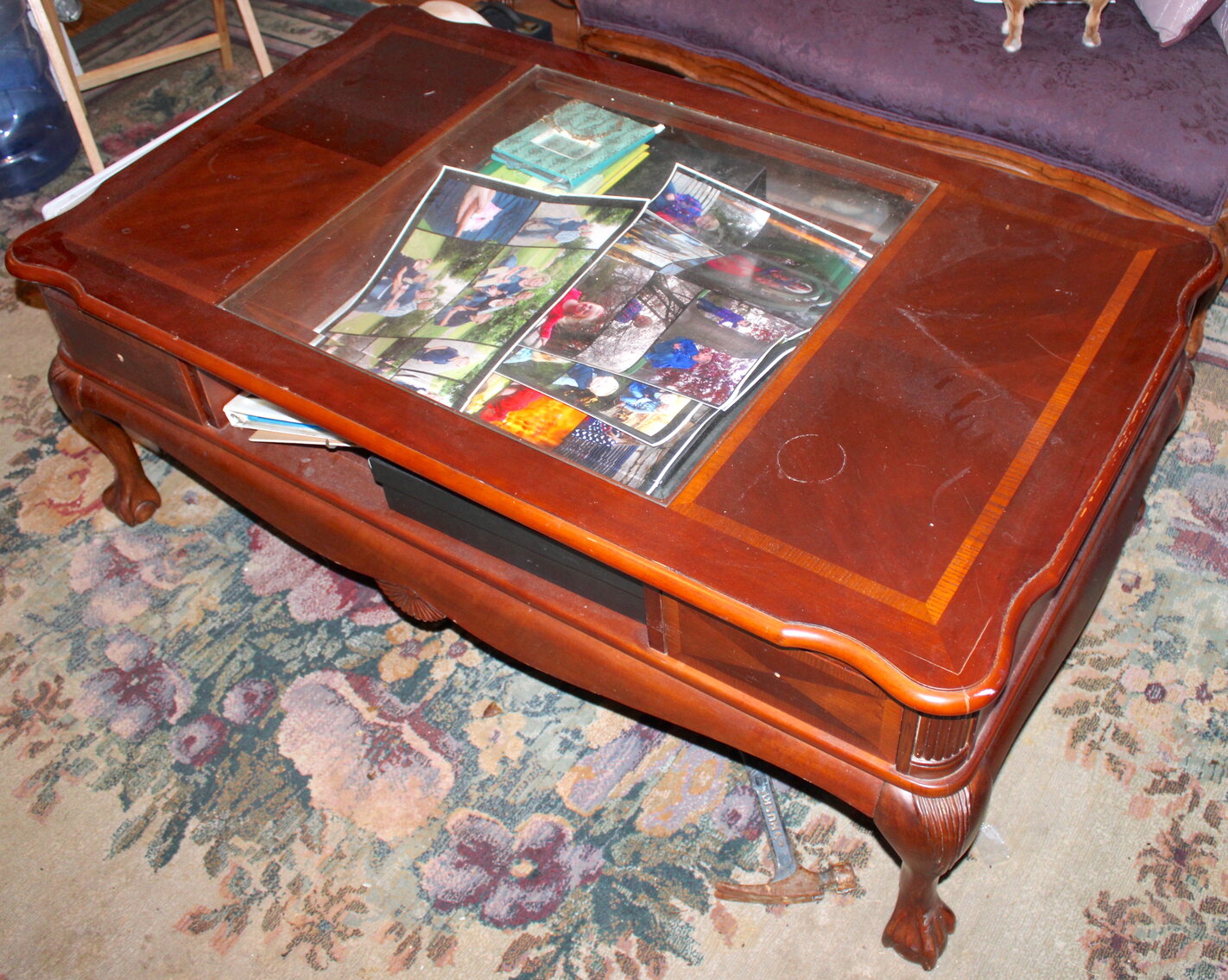 Image for LIVING ESTATE AUCTION