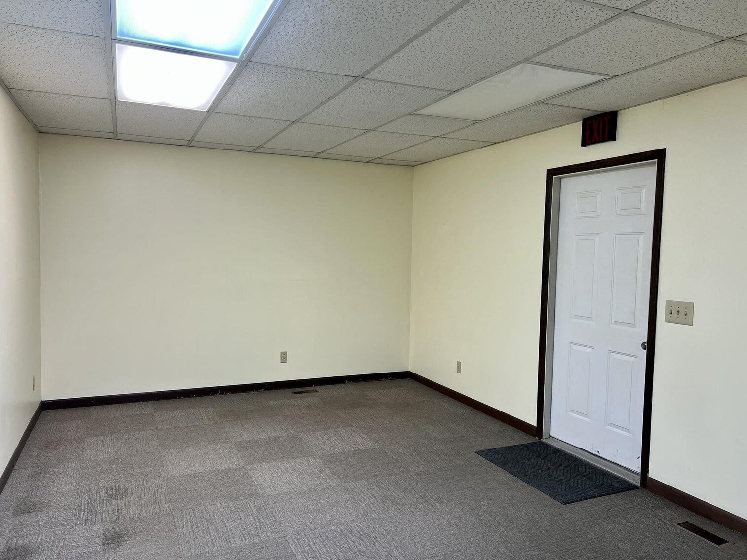 Image for SOLD $77,000 - Turn-Key Brick Commercial Building in Huntington