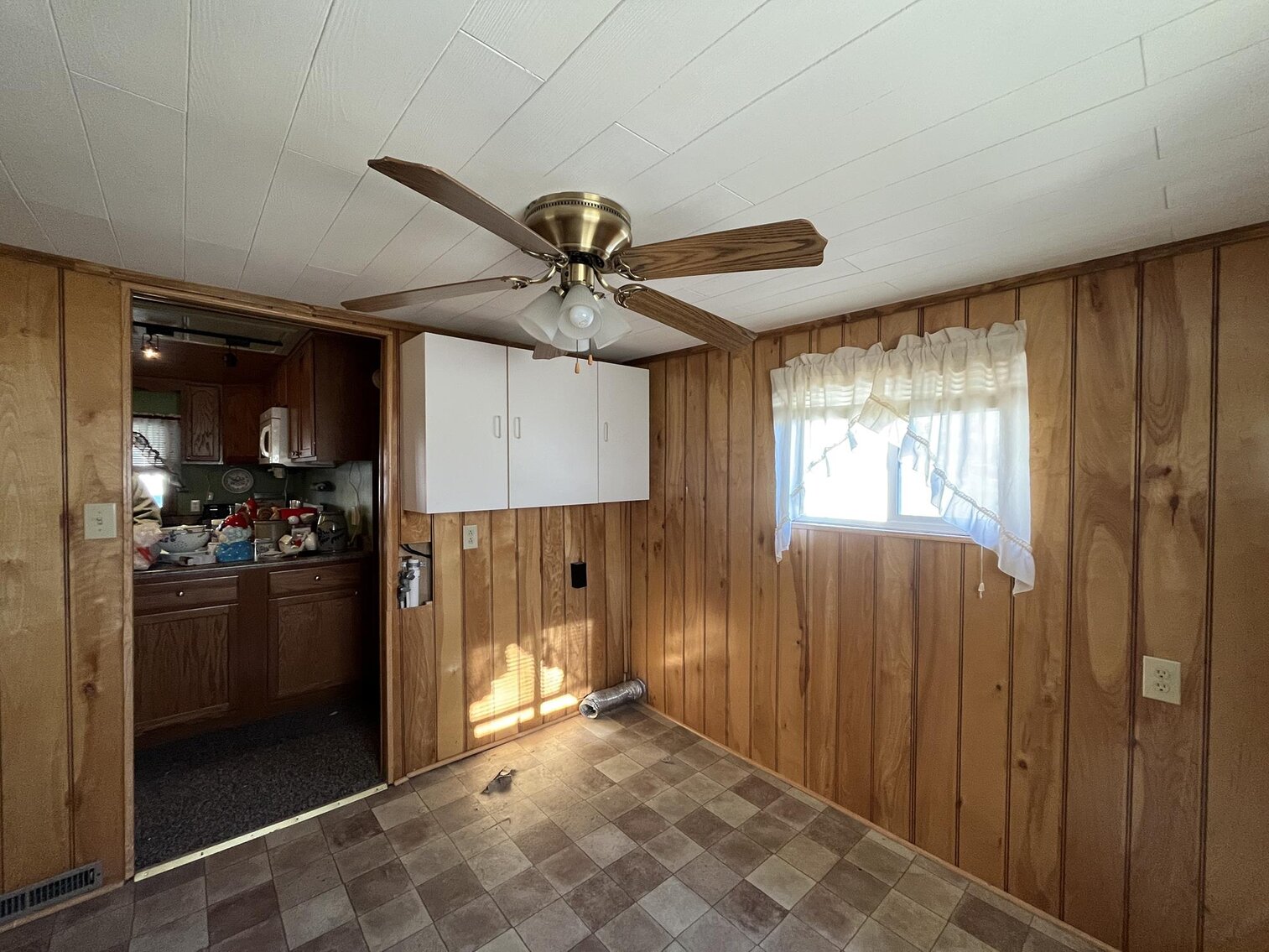 Image for SOLD $73,700 - 3 Bedroom Mobile Home on a Nice Lot