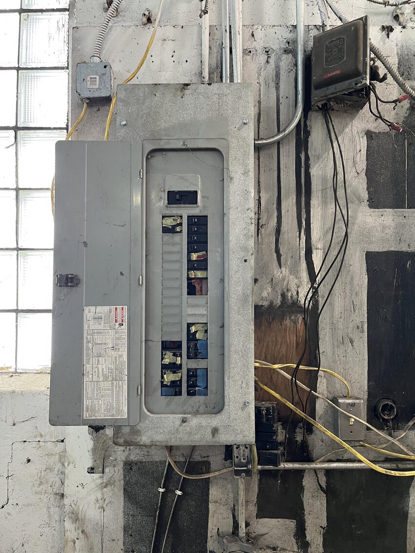 Image for SOLD $88,000 - 7,000 sqft. Block Commercial Building