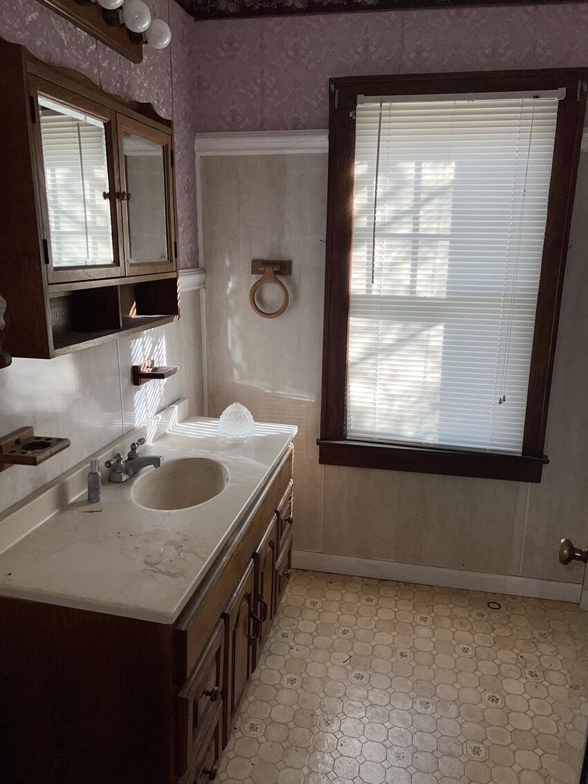 Image for SOLD $85,250 - 5 Bedroom Home in the Heart of Hurricane