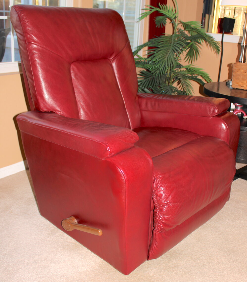 Image for LIVING ESTATE AUCTION