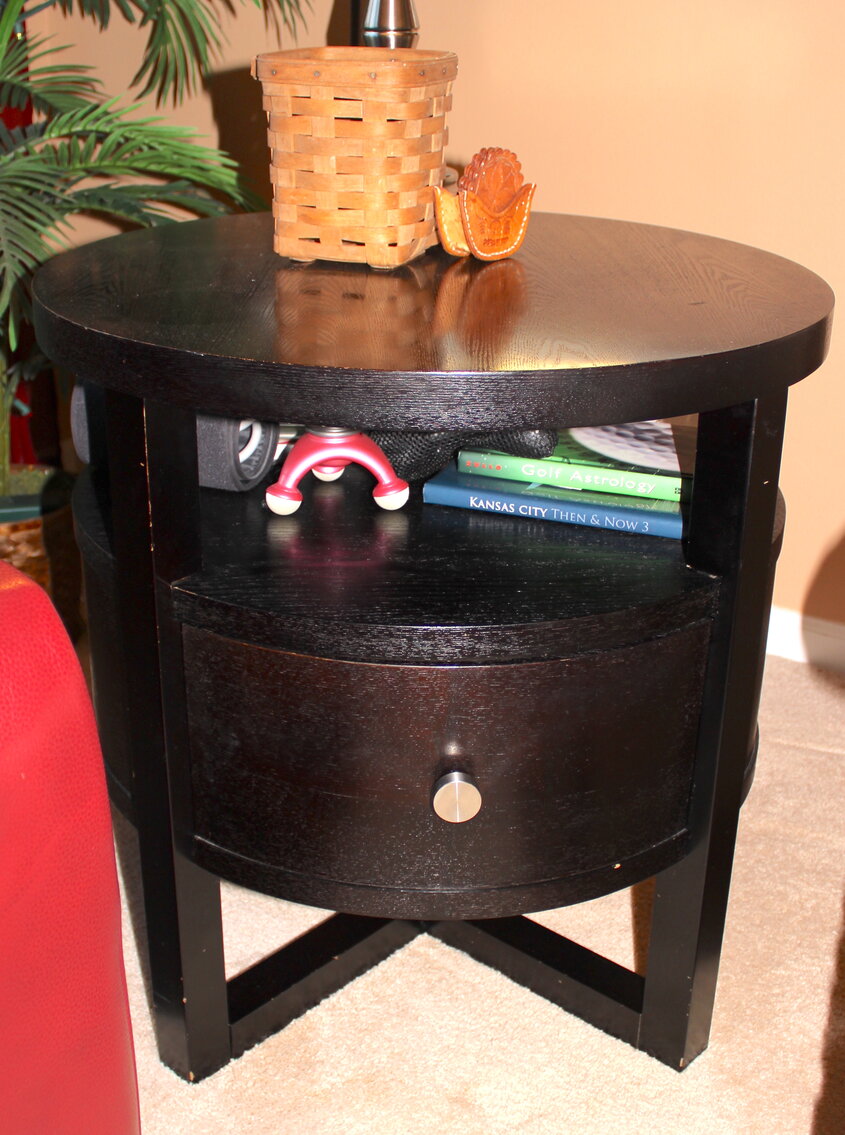 Image for LIVING ESTATE AUCTION