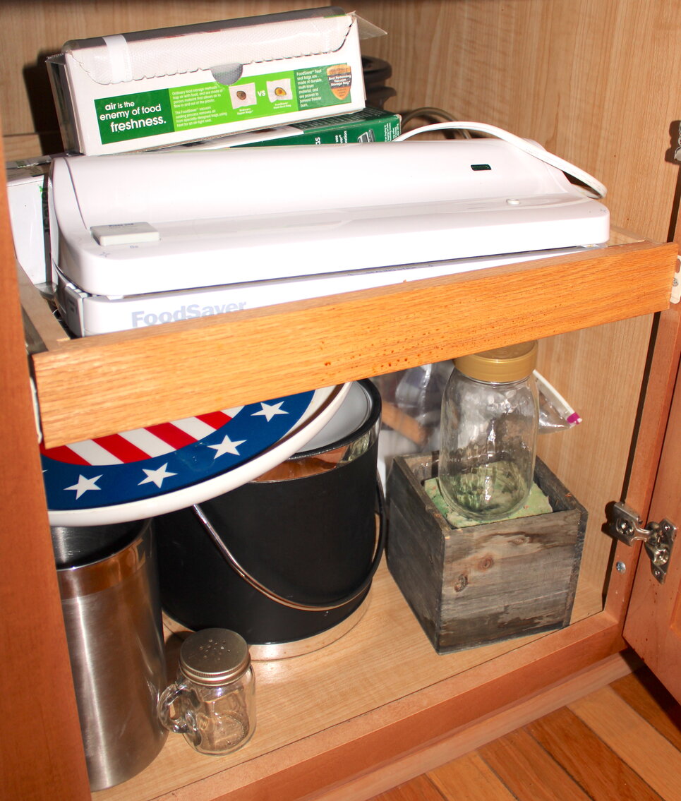 Image for LIVING ESTATE AUCTION