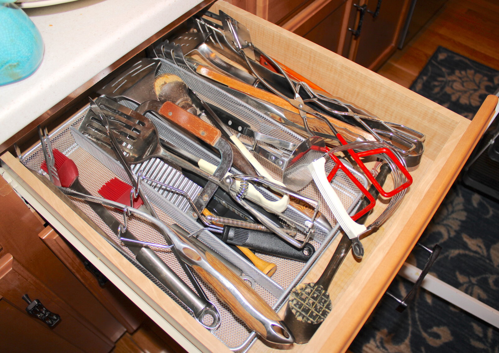 Image for LIVING ESTATE AUCTION