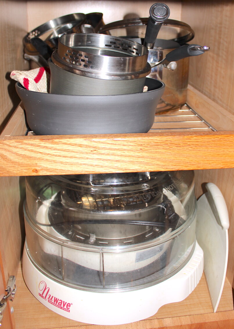 Image for LIVING ESTATE AUCTION