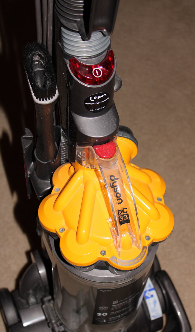 Image for LIVING ESTATE AUCTION