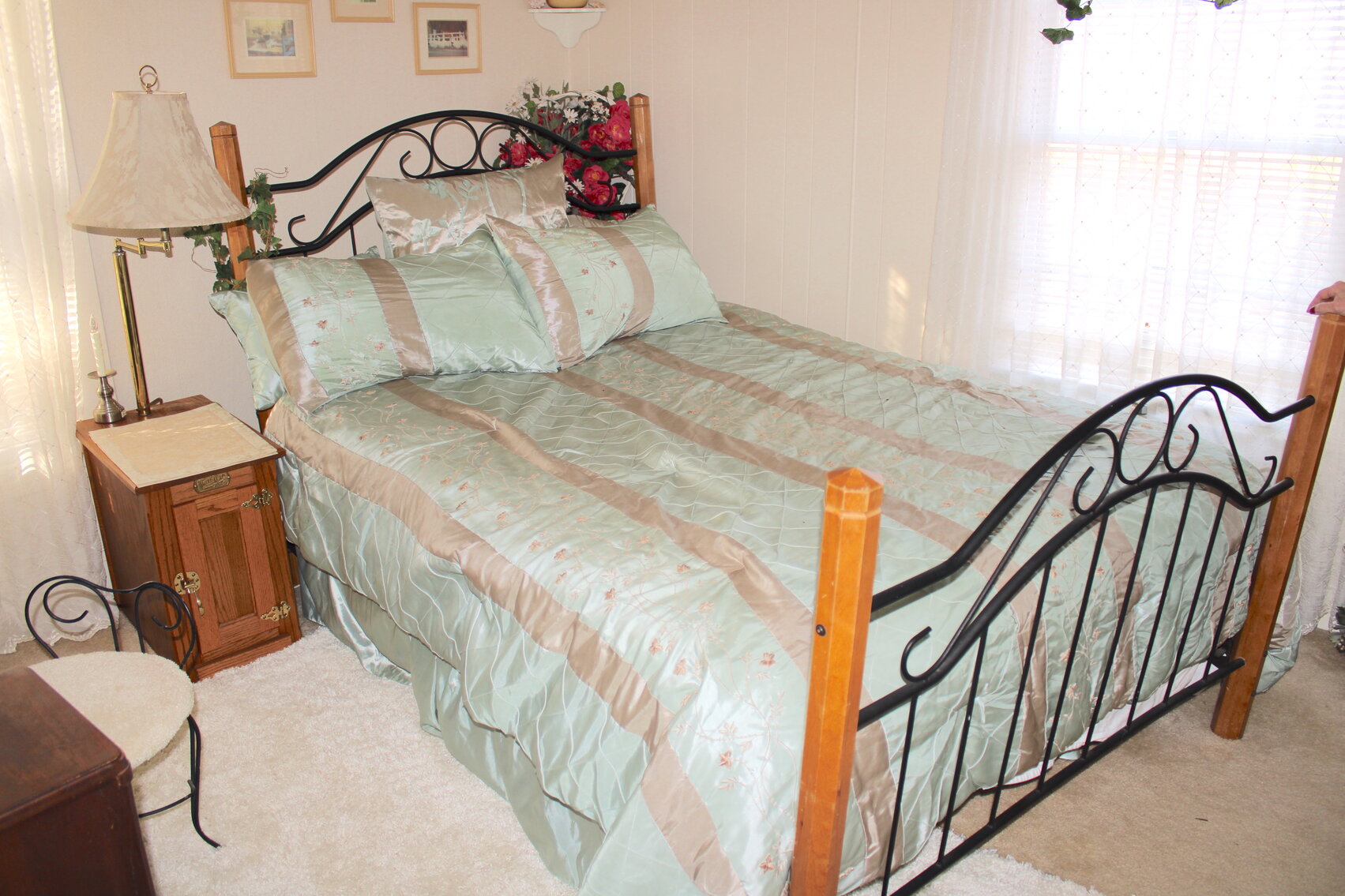 Image for LARGE ESTATE AUCTION