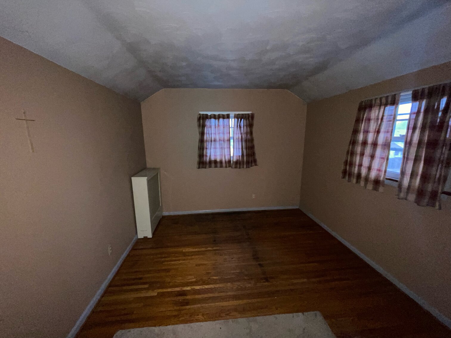 Image for MINIMUM BID AUCTION $55,000! 826 Brinton Dr.