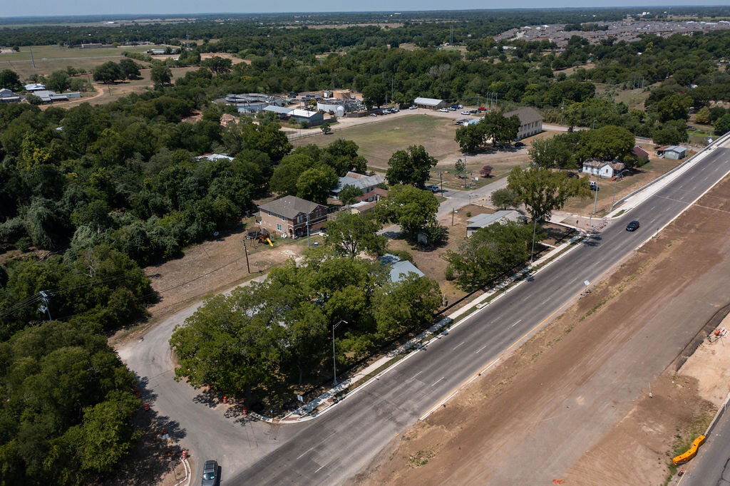 Image for Commercial Listing: 901, 905 and 907 College Street, Bastrop, TX 78602