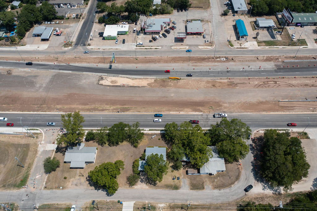 Image for Commercial Listing: 901, 905 and 907 College Street, Bastrop, TX 78602