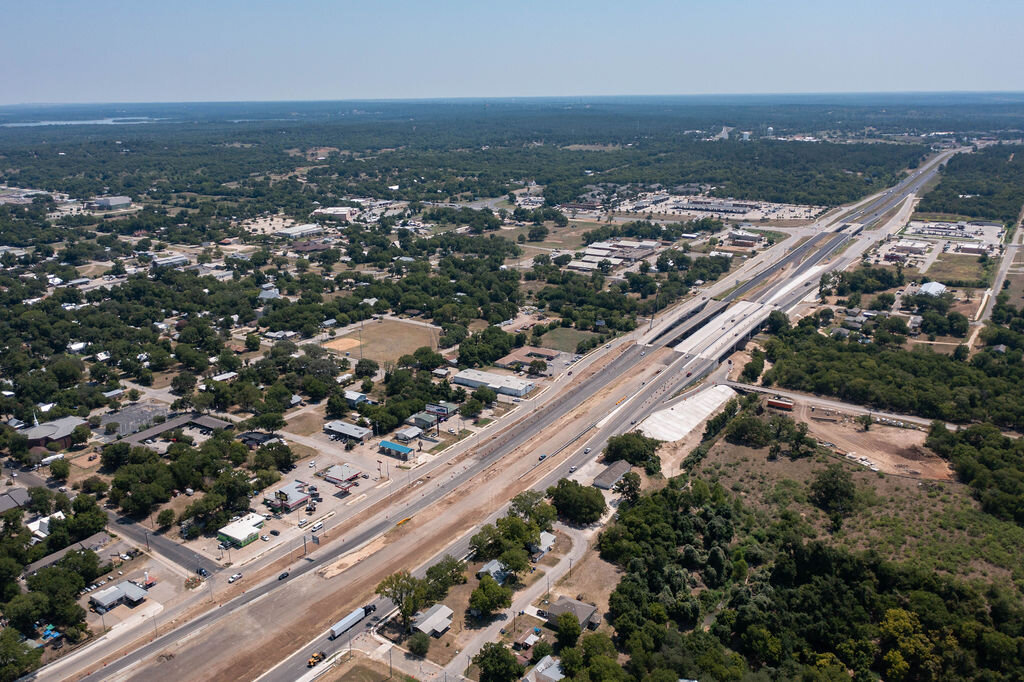 Image for Commercial Listing: 901, 905 and 907 College Street, Bastrop, TX 78602