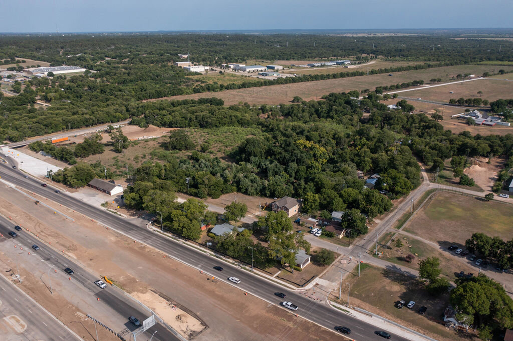 Image for Commercial Listing: 901, 905 and 907 College Street, Bastrop, TX 78602