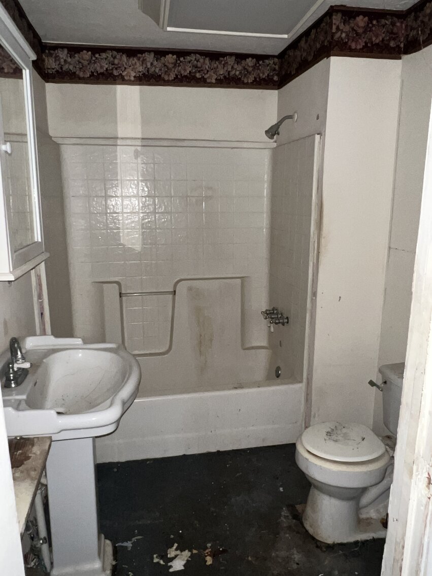 Image for SOLD $25,575 -  3 Bedroom Hurricane Home Selling to the Highest Bidder