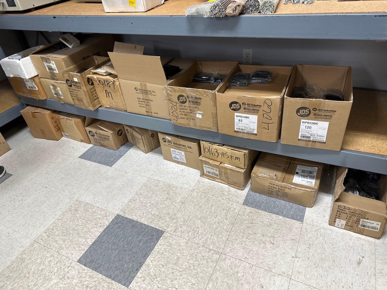 Image for Trophy and Engraving Shop - 1,000's of Items (Lewis)