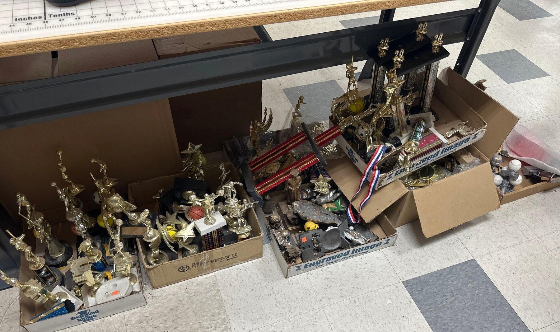 Image for Trophy and Engraving Shop - 1,000's of Items (Lewis)