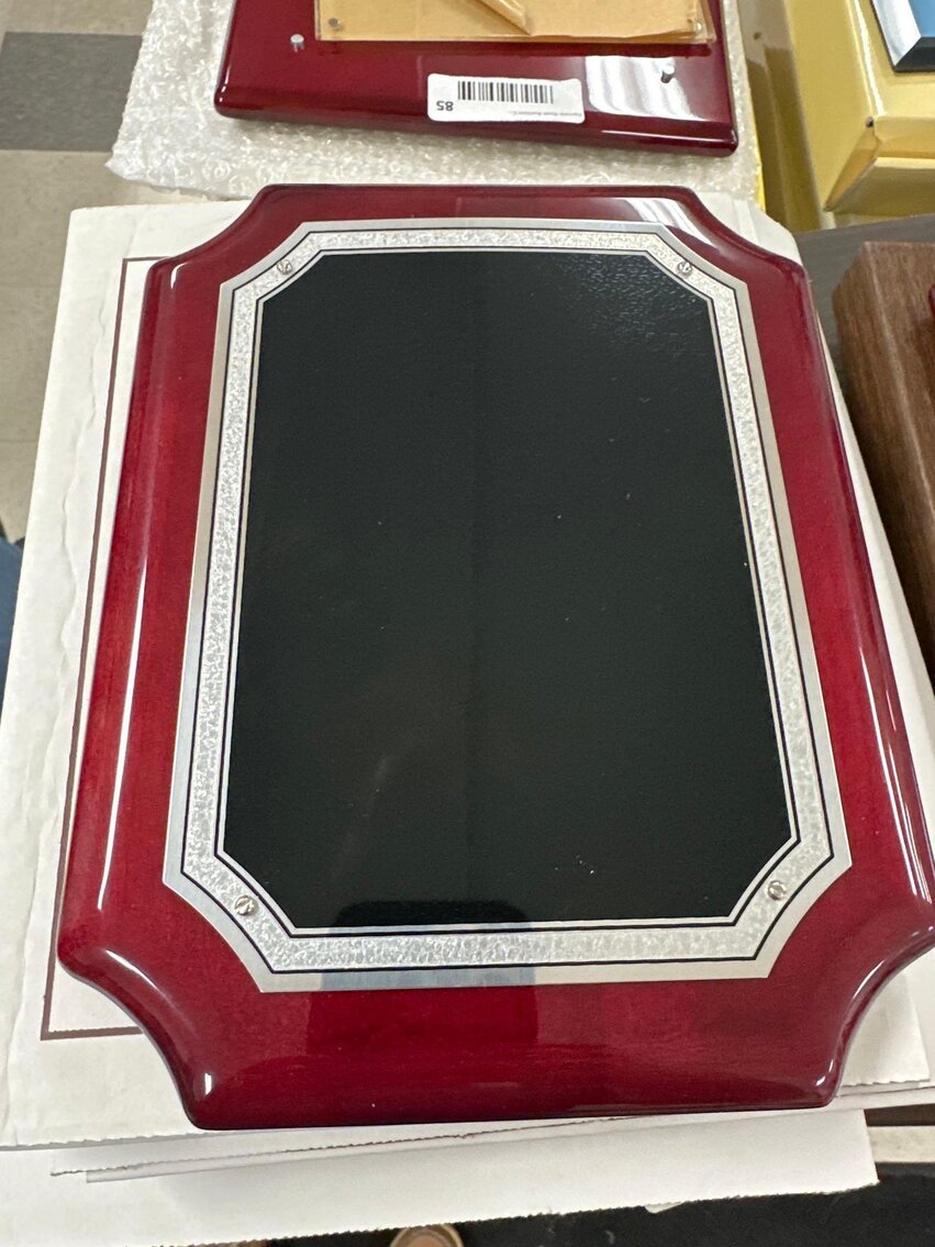 Image for Trophy and Engraving Shop - 1,000's of Items (Lewis)