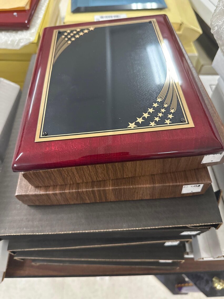 Image for Trophy and Engraving Shop - 1,000's of Items (Lewis)