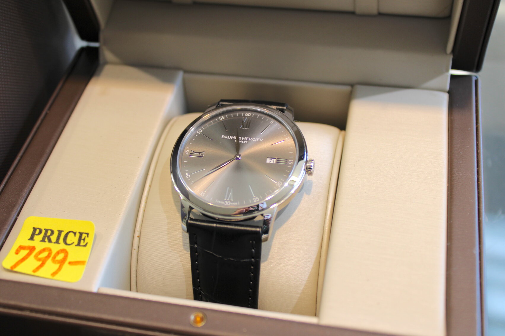 Image for J's Pawn Business Liquidation Auction