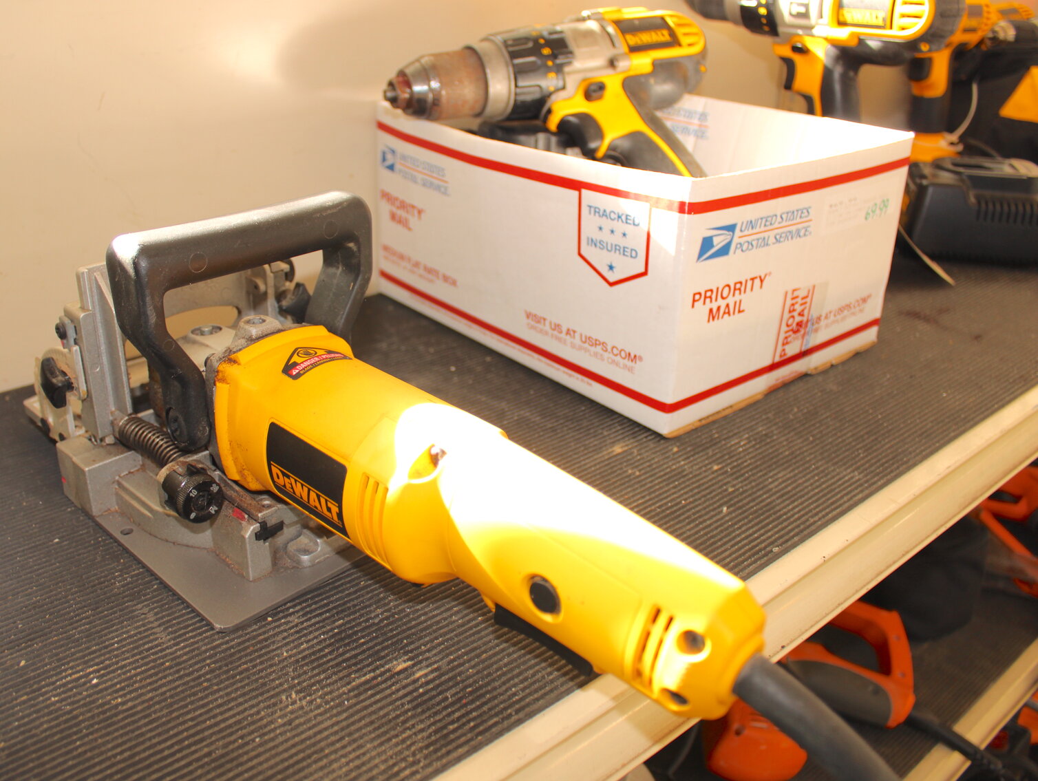 Image for J's Pawn Business Liquidation Auction