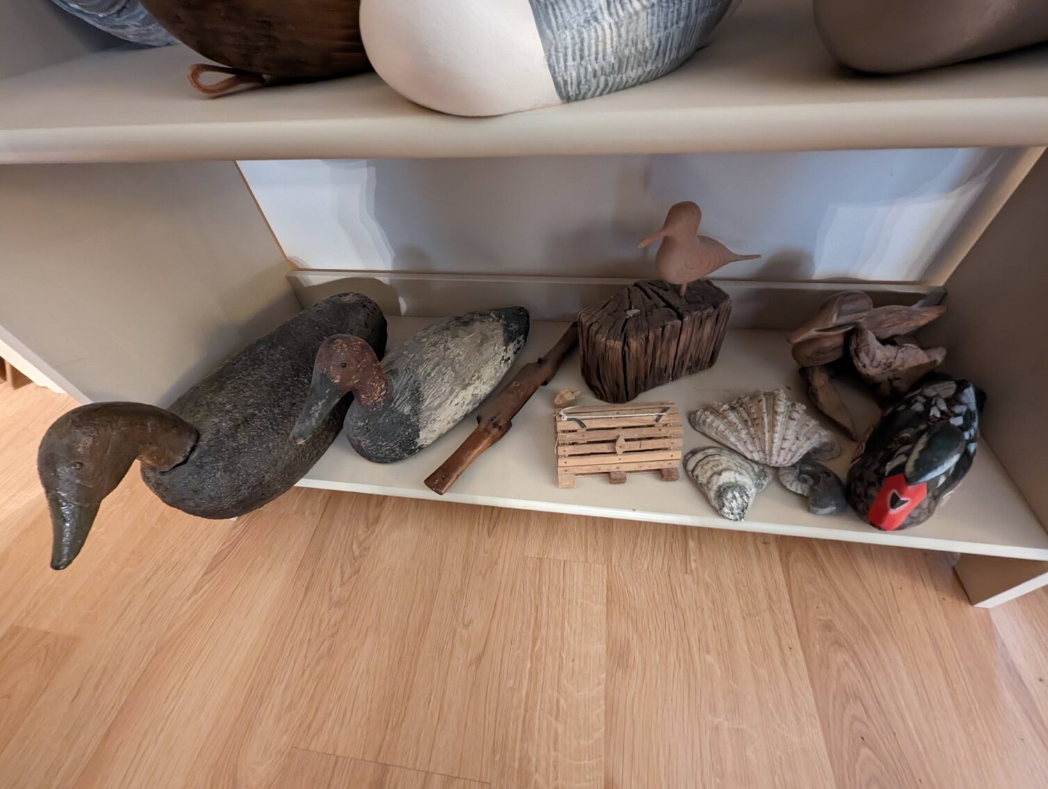 Image for 2 BR, 2.5 BA BRICK RANCHER WADE PORCELAIN MINI FIGURINES, DECOYS, CHINA, FURNITURE, GLASSWARE, ANTIQUES, COLLECTIBLES, COSTUME JEWLERY, HOUSEHOLD ITEMS