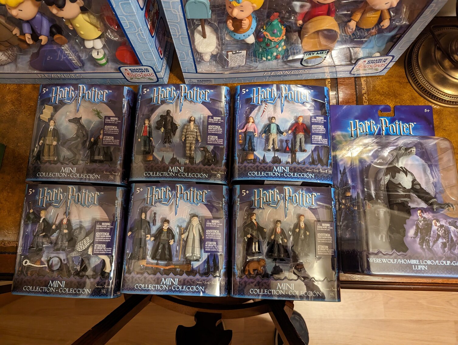 Image for 2 BR, 2.5 BA BRICK RANCHER WADE PORCELAIN MINI FIGURINES, DECOYS, CHINA, FURNITURE, GLASSWARE, ANTIQUES, COLLECTIBLES, COSTUME JEWLERY, HOUSEHOLD ITEMS