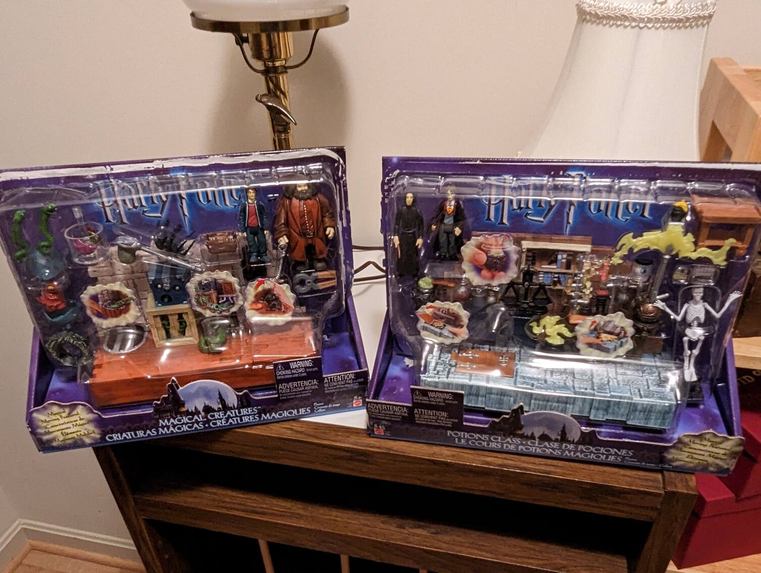 Image for 2 BR, 2.5 BA BRICK RANCHER WADE PORCELAIN MINI FIGURINES, DECOYS, CHINA, FURNITURE, GLASSWARE, ANTIQUES, COLLECTIBLES, COSTUME JEWLERY, HOUSEHOLD ITEMS