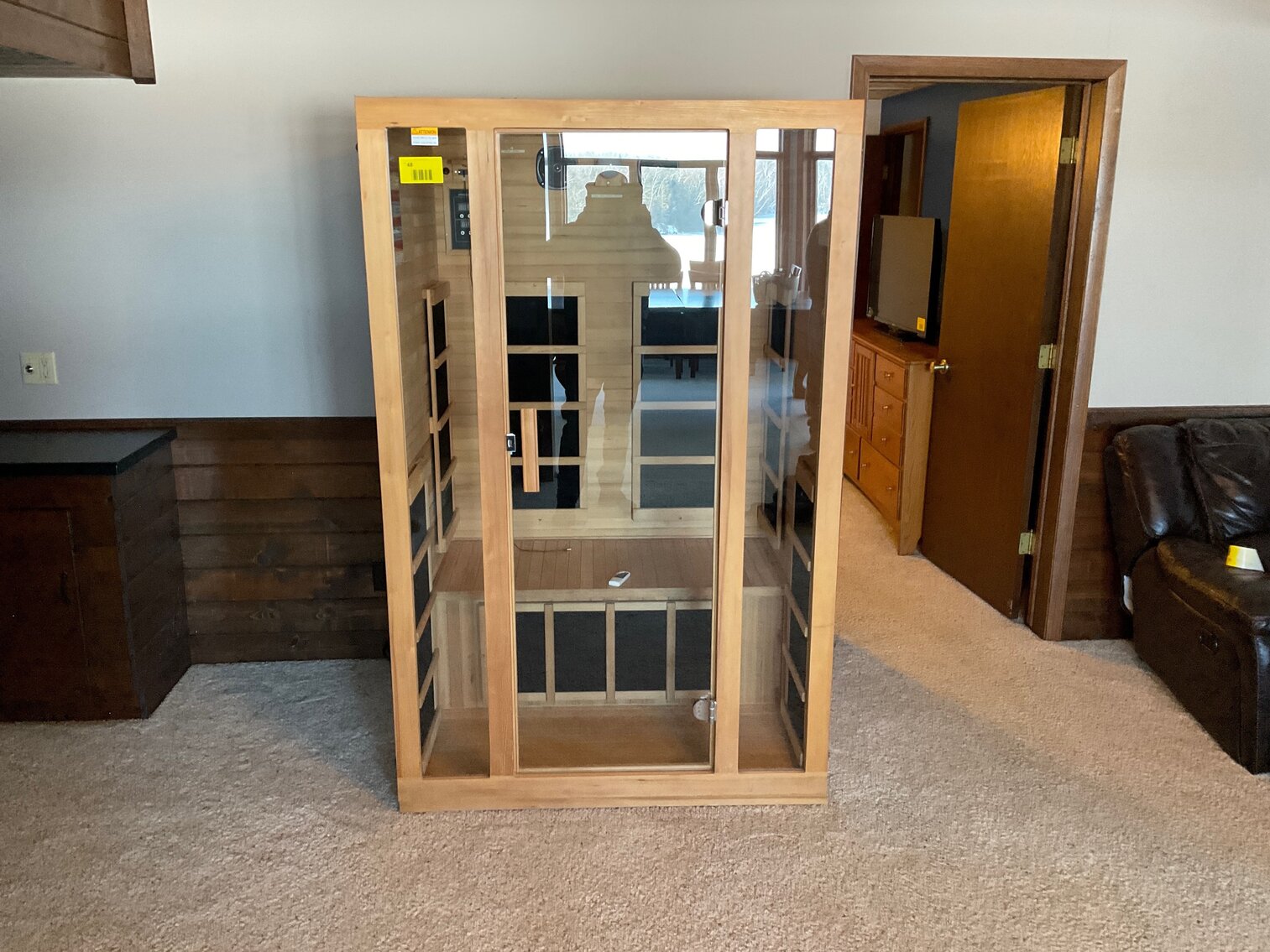 Cedar infrared sauna room