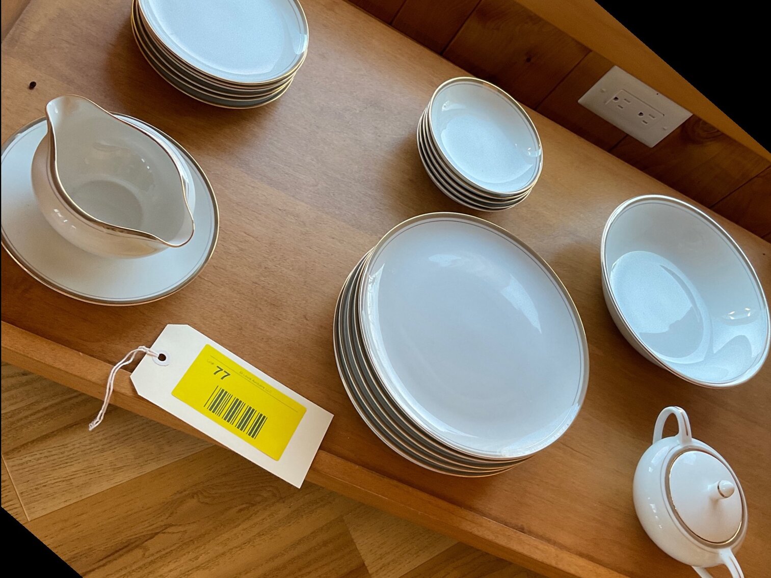 Translucent porcelain china