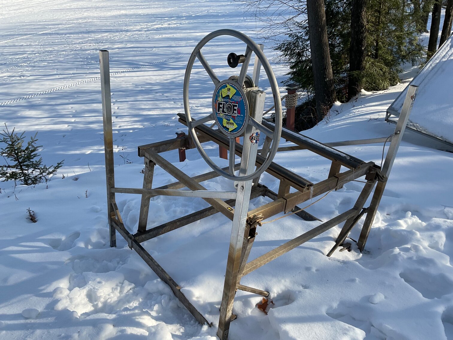 Floe jet ski lift