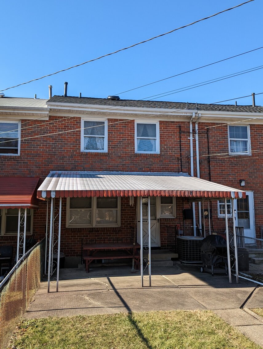 Image for CLEAN 3 BR BRICK TOWNHOME